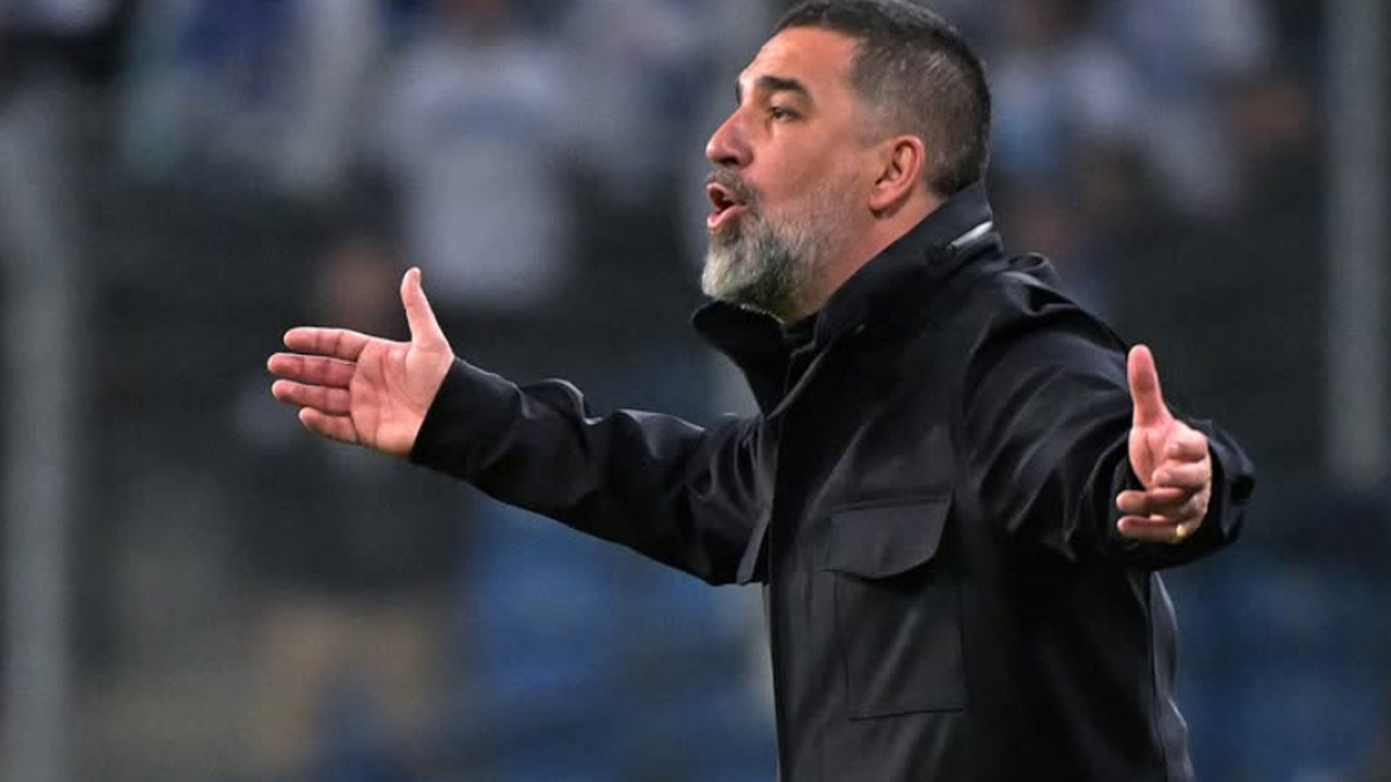 Arda Turan son düdüğün çalmasıyla gözyaşlarını tutamadı