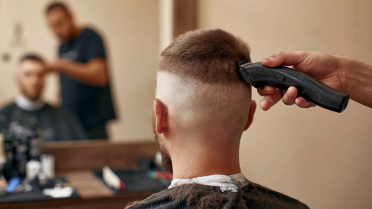 Öğrenciler için alınan önlemlere yenisi eklendi! Tas kafa tıraşı o ilde yasaklandı