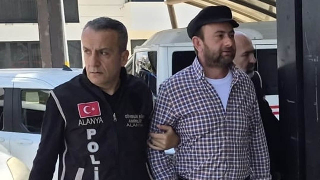 Sosyal medyada Cumhurbaşkanı'na hakaret eden şahıs hapsi boyladı!