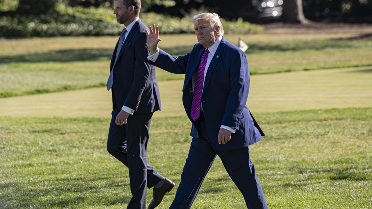 ABD Başkanı Trump, İran'ın "mali olarak çöktüğünü" savundu