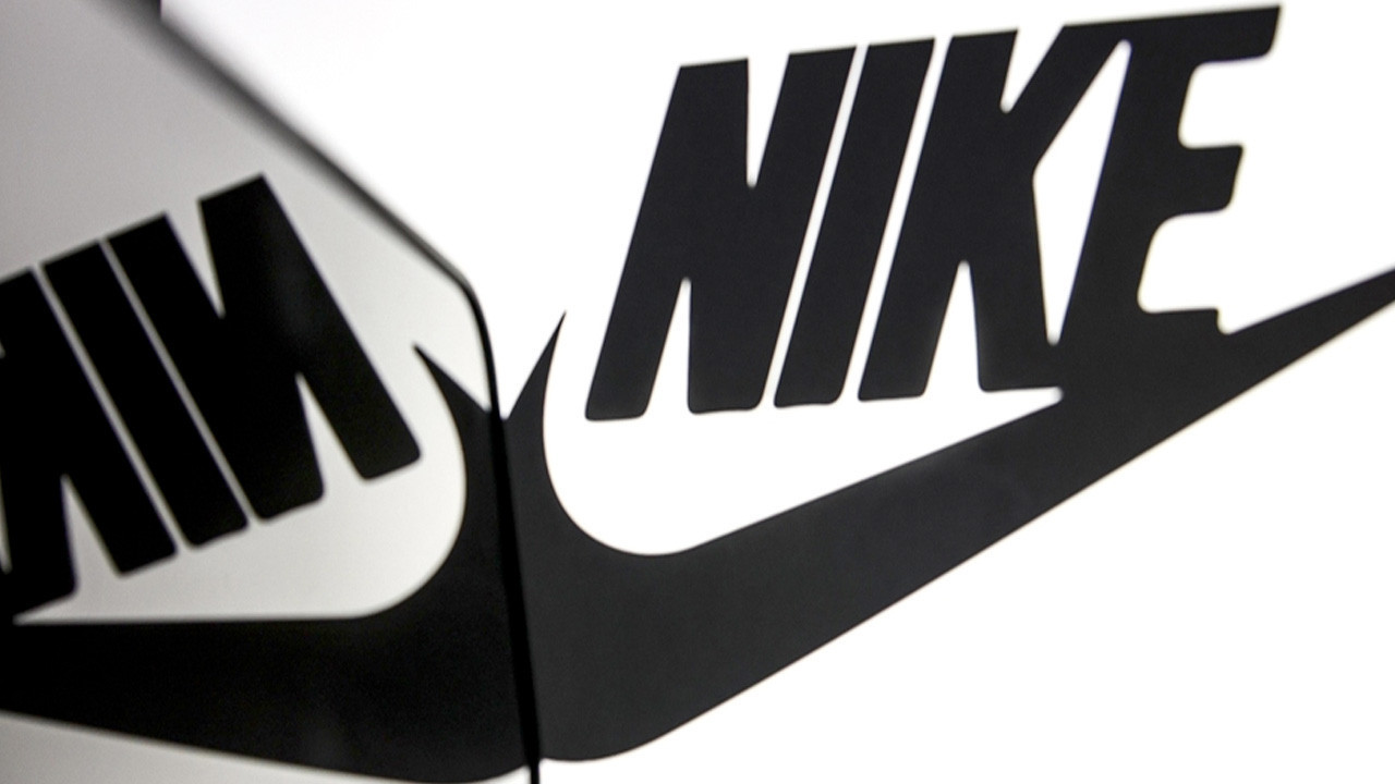 Spor giyim devi binlerce kişiyi işten çıkaracak