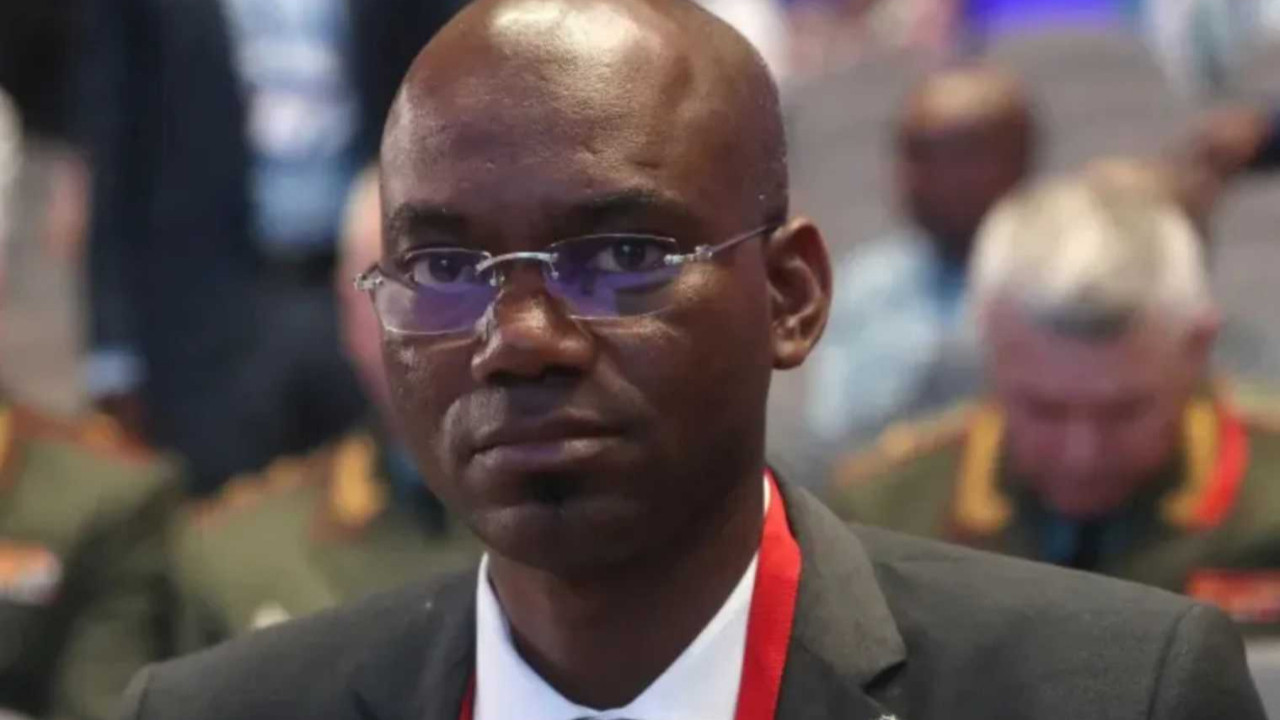 Afrika ülkesi karıştı! Peş peşe saldırılar: Savunma Bakanı öldürüldü