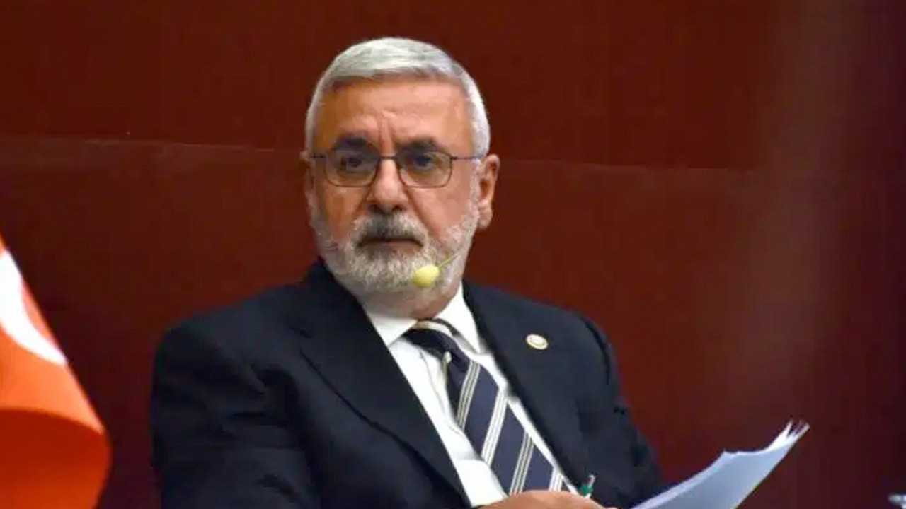 Mehmet Metiner'den özeleştiri: Notayı yayımlamakla hata ettim