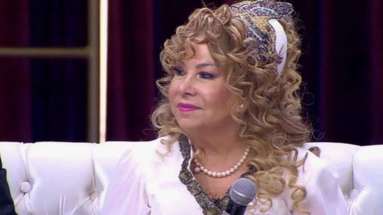 Son hali olay oldu! Bedia Akartürk'ten yıllara meydan okuyan güzellik