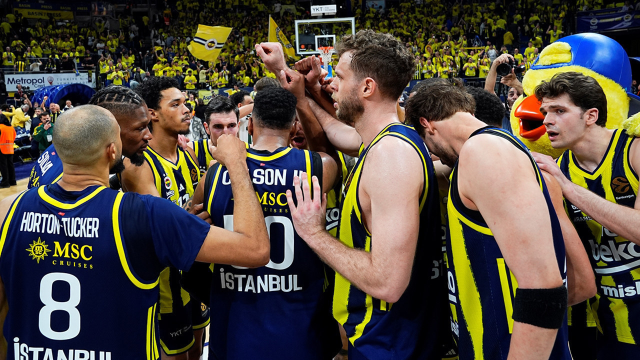 Fenerbahçe Beko Avrupa Ligi play-off serisinde 1-0 öne geçti