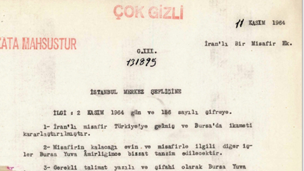 MİT, Humeyni ile ilgili 'çok gizli4 ibareli belgeyi paylaştı