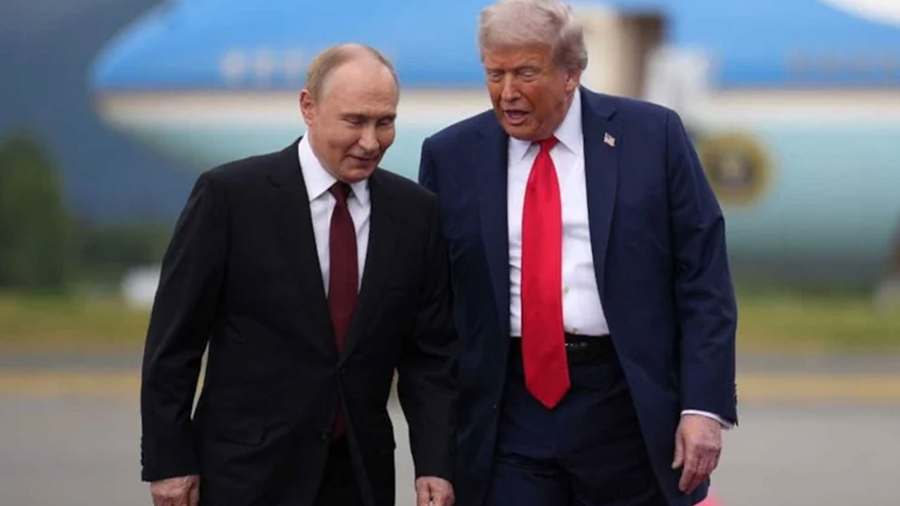 Trump ve Putin arasında kritik görüşme!
