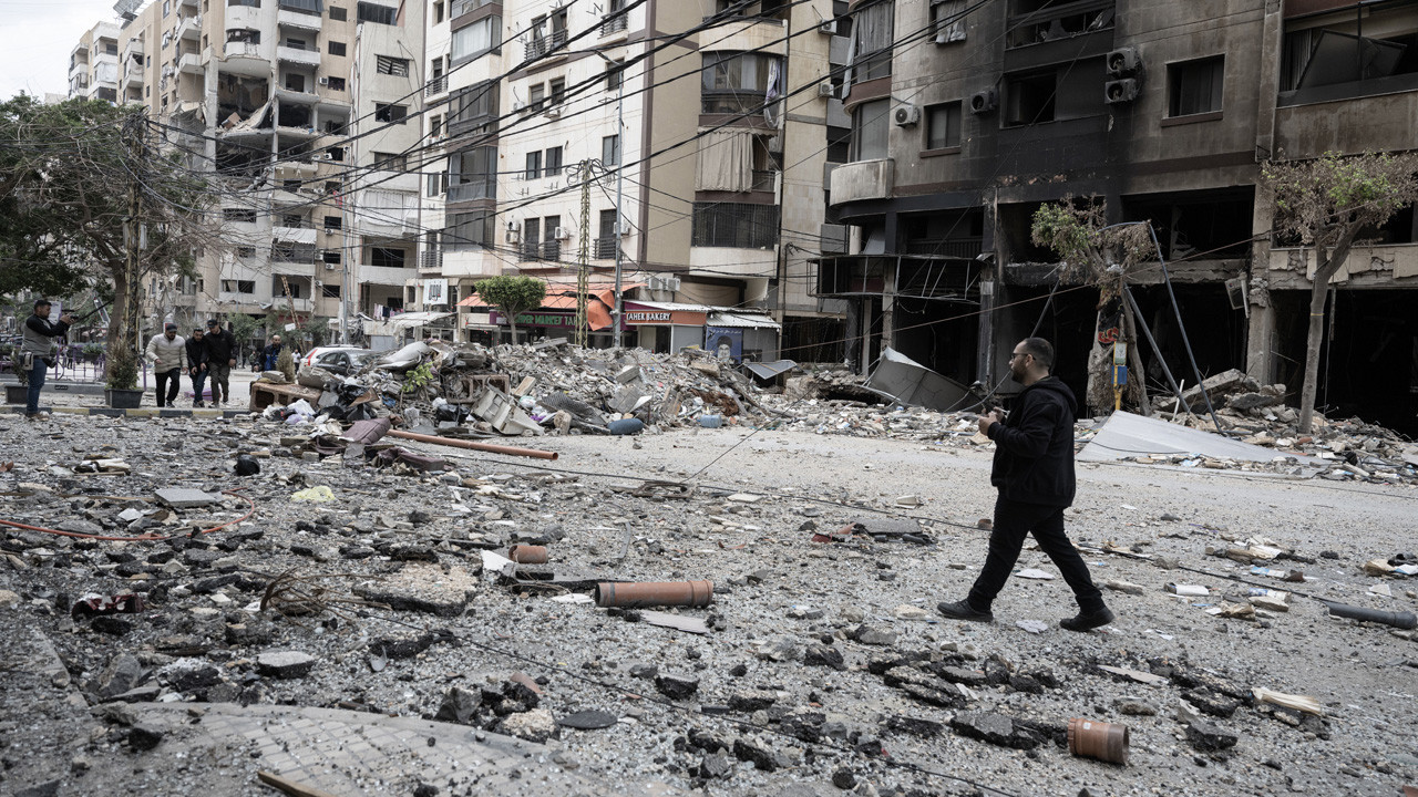 İsrail ateşkese rağmen Lübnan'a saldırdı ölü sayısı 12'ye yükseldi