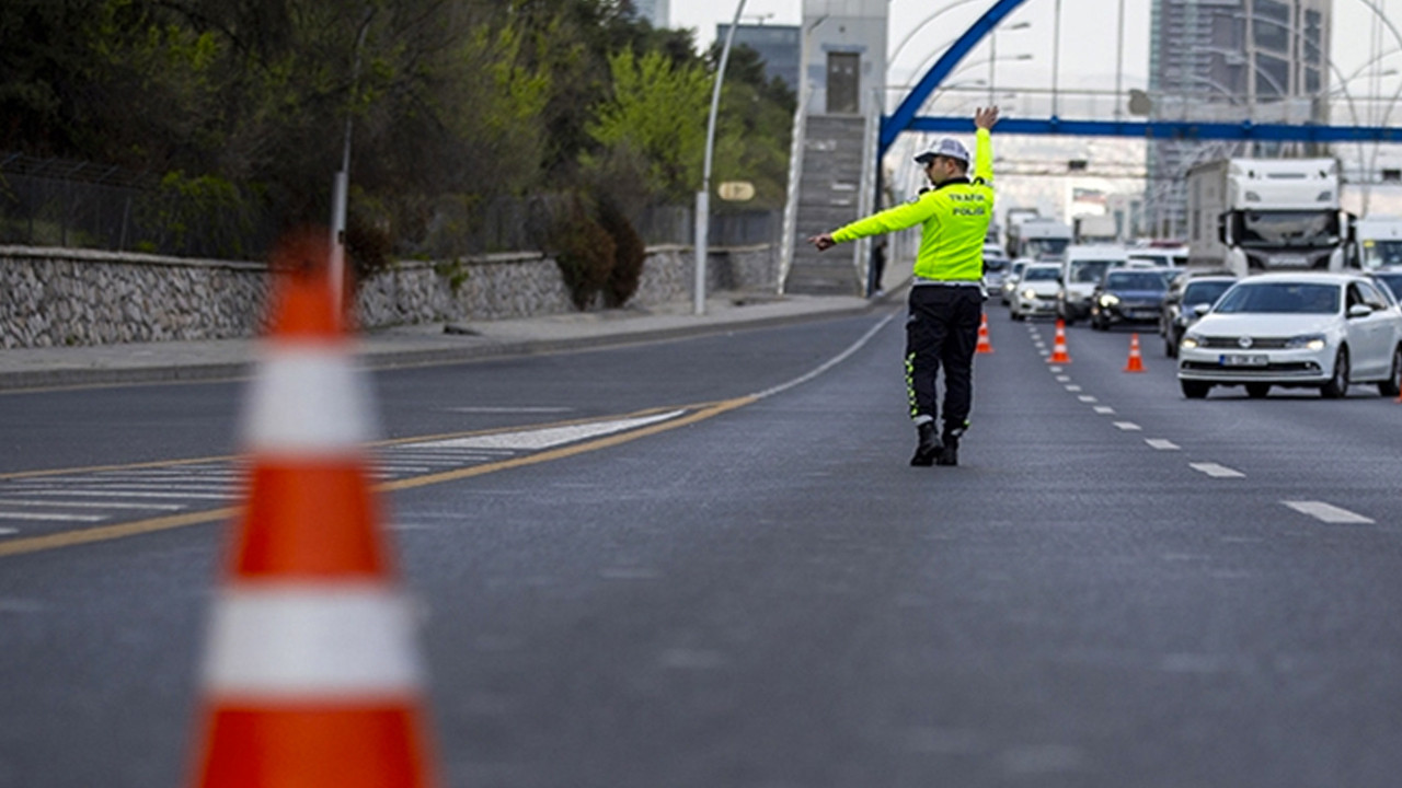 İstanbul'da bazı yollar trafiğe kapatılacak