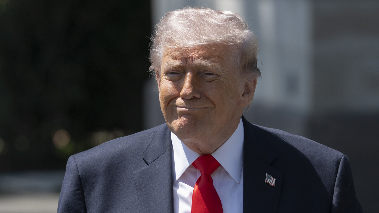 ABD Başkanı Trump'tan "8-9 yıl sonra görevden ayrılma" esprisi