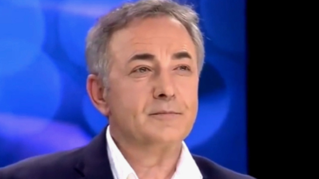 Ünlü oyuncu Mehmet Aslantuğ annesine bu sözlerle veda etti