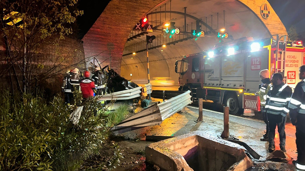 Kuzey Marmara Otoyolu'nda feci kaza! Duvara çarptı