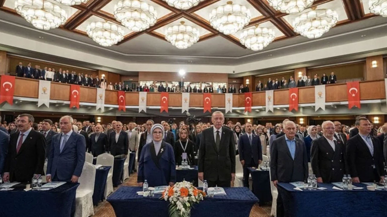 AK Parti haziranda kampa giriyor: Gelenek bu yıl bozulabilir