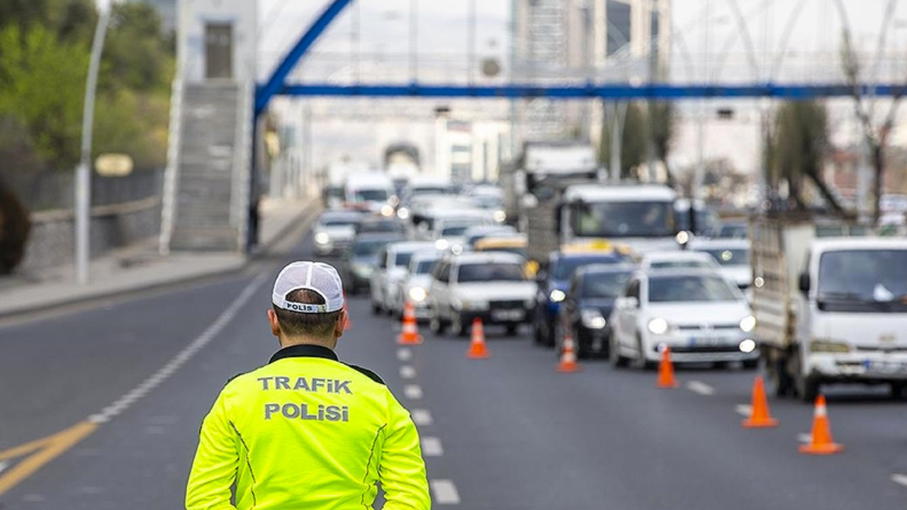 İstanbul'da 3 ilçede bazı yollar trafiğe kapatılacak