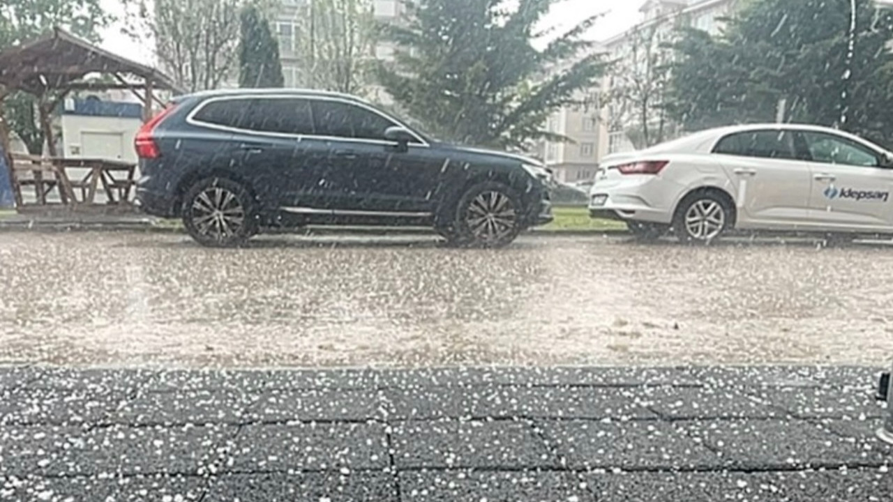 Bolu'da sağanak ve dolu hayatı felç etti