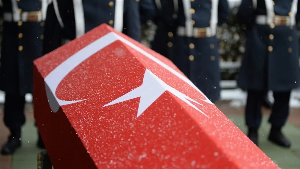İki asgari ücret bağlanacak! AK Parti'den şehit yakınları için yeni düzenleme