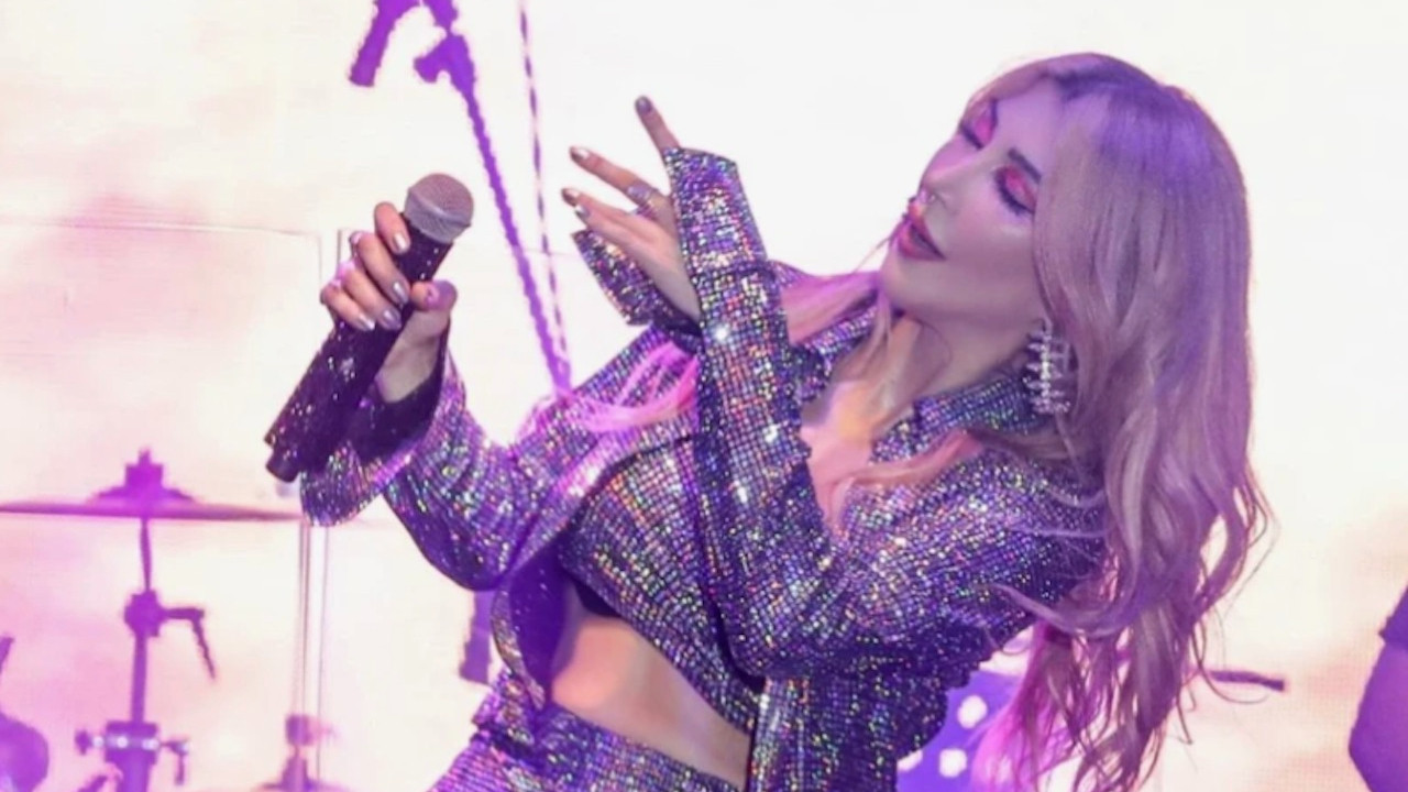 Hande Yener imaj değiştirdi! Yeni haline yorum yağdı....