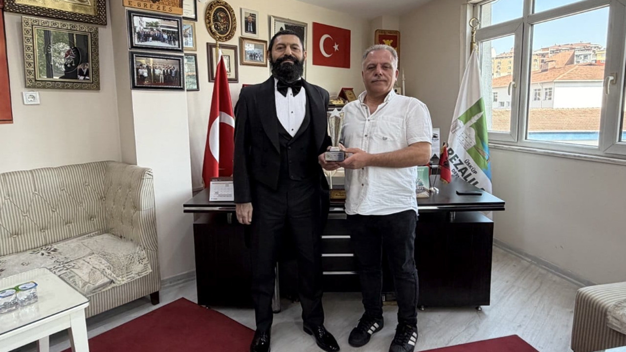 Akif Manaf, Hoşgörü ve Barış Ödülü’ne layık görüld…