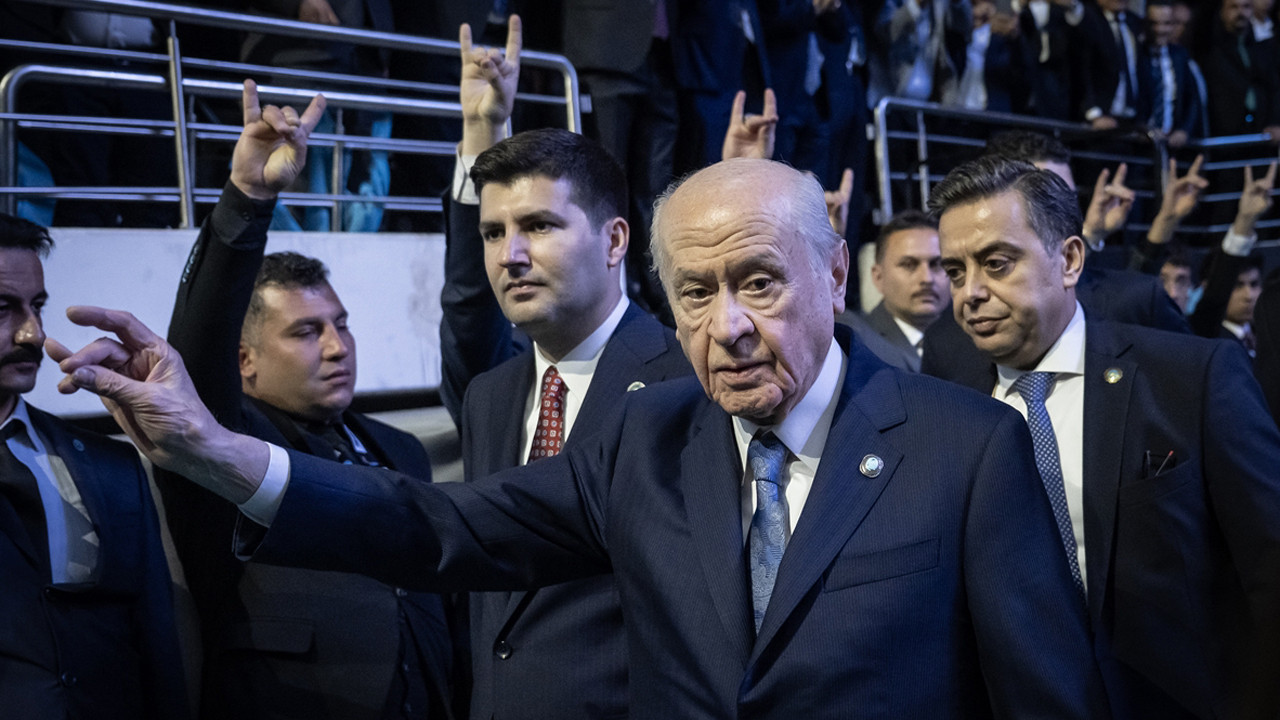Devlet Bahçeli: Kılıcın yanına algoritma, sancağın yanına yazılım eklenmiştir