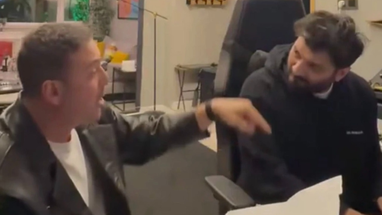 Oğuzhan Koç'tan milli takım marşı çıkarması! Resmen tiye aldı