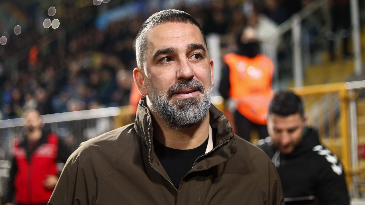 Beşiktaş'ın başına geçecek mi? Arda Turan sessizliğini bozdu