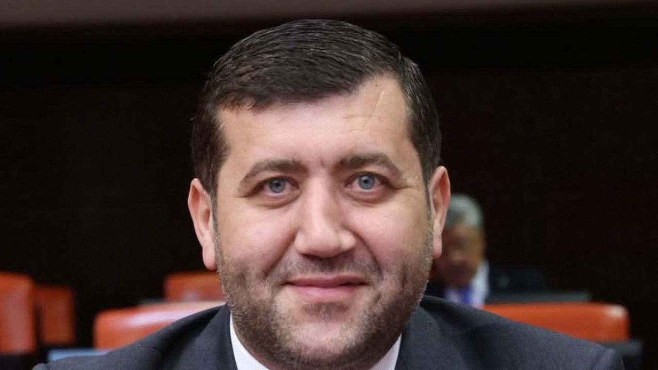 MHP'li Baki Ersoy, 2 Süper Lig takımının ismini verdi: Küme düşmeleri gerekiyor