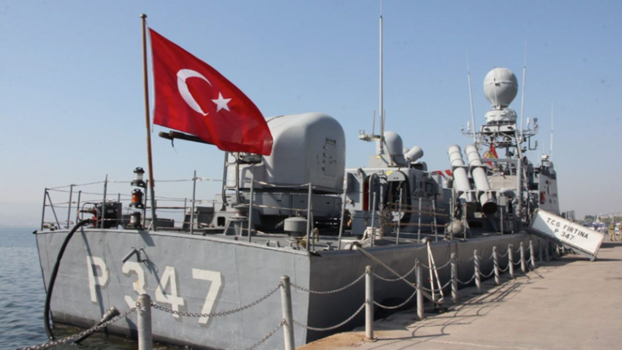 Kocaeli'de TCG Fırtına hücumbotu ziyarete açıldı