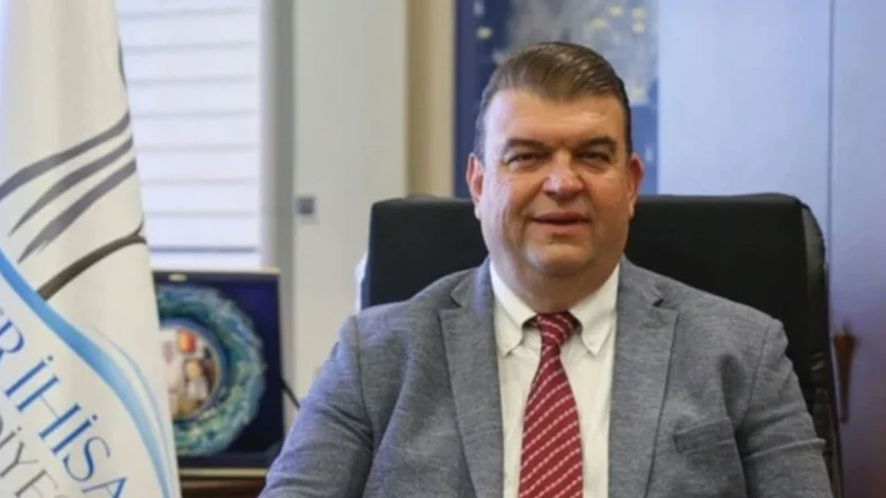 İzmir'in Seferihisar Belediye Başkanı görevden uzaklaştırıldı