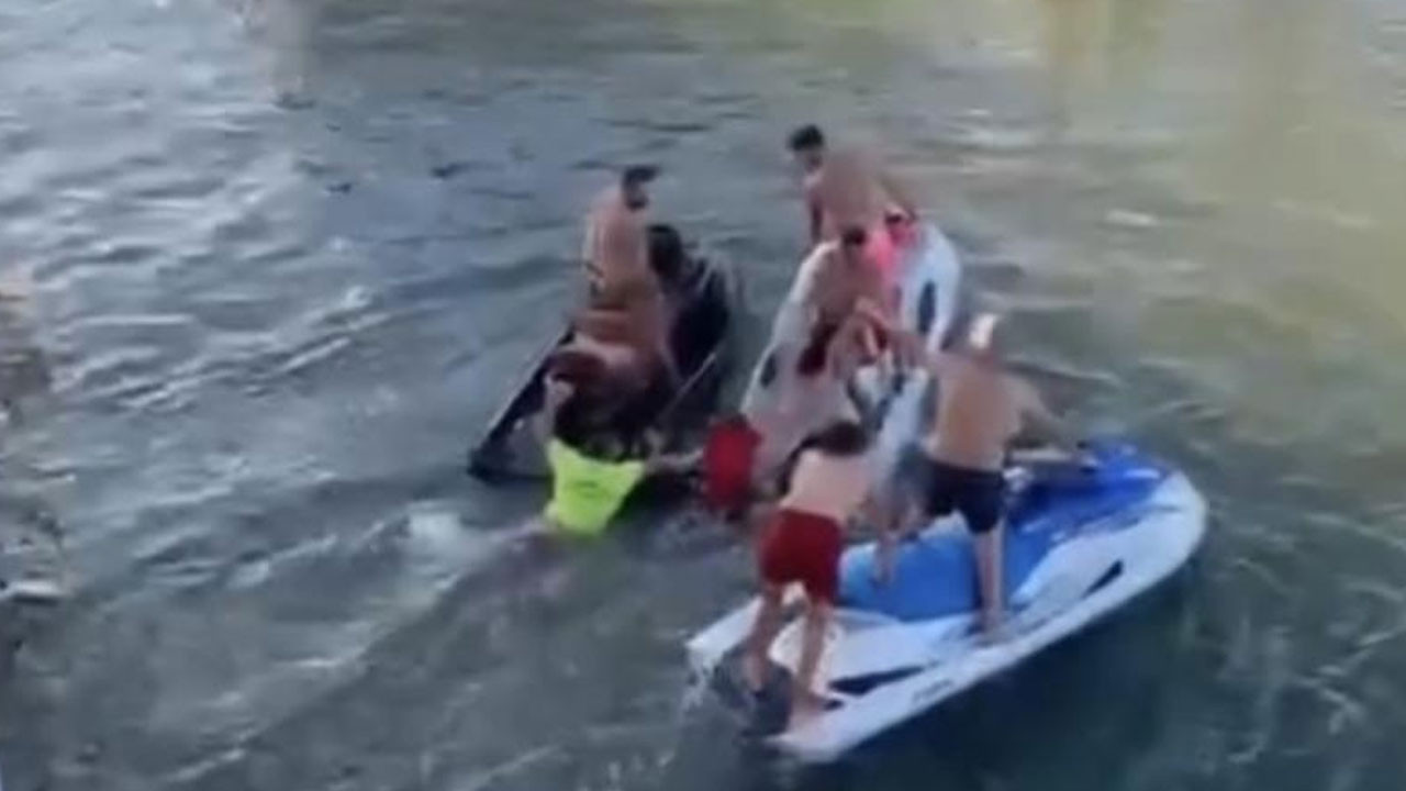 Köprünün ayağına çarpan jetskideki 1 kişi öldü, 1 kişi yaralandı