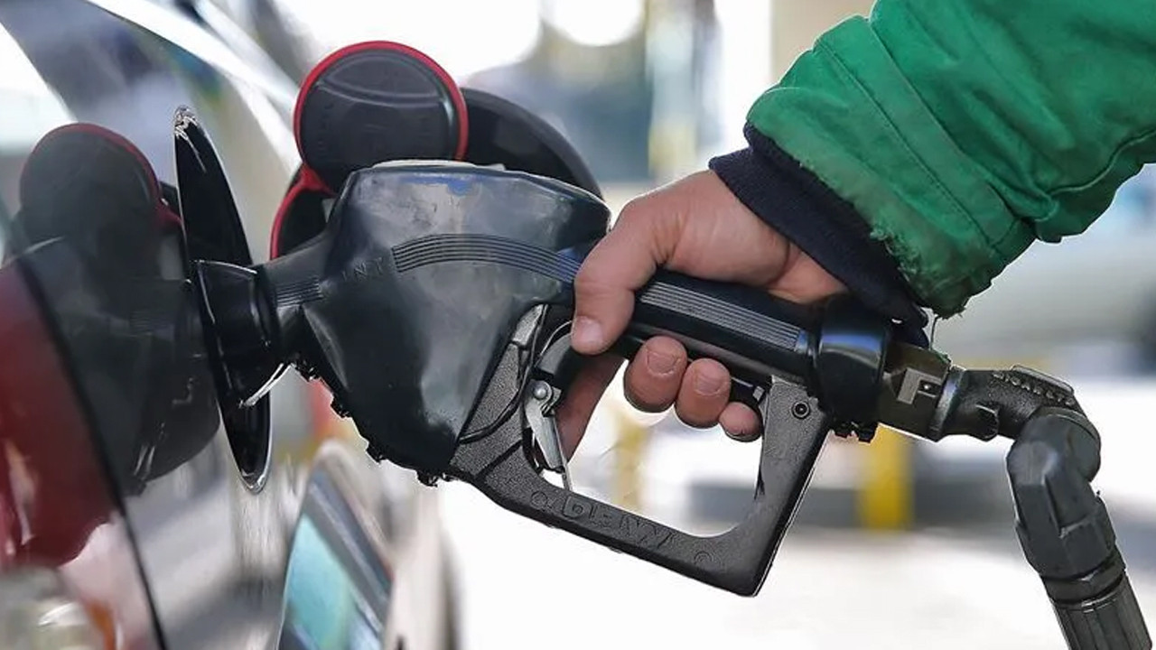 Bugün depoyu ucuza doldurun! Akaryakıta yeni zam geliyor, motorin ve benzinde litre fiyatı...