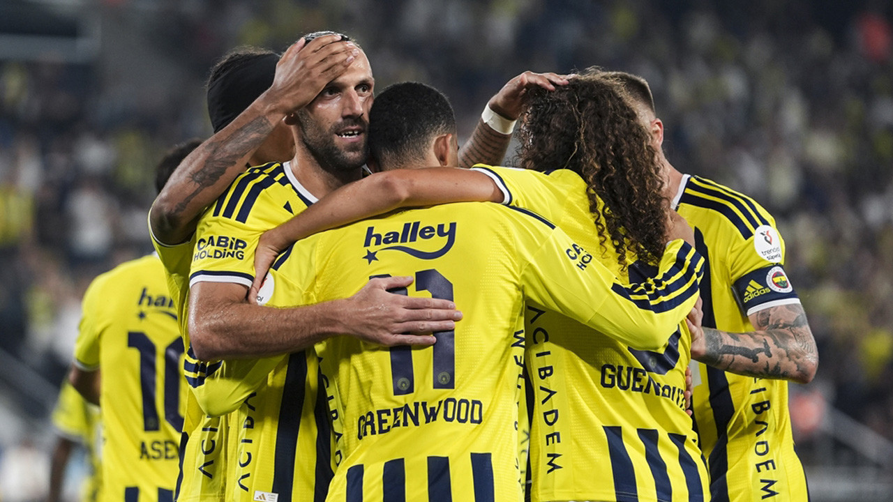 Fenerbahçe'nin Olimpik Lyon maçı kamp kadrosu belli oldu