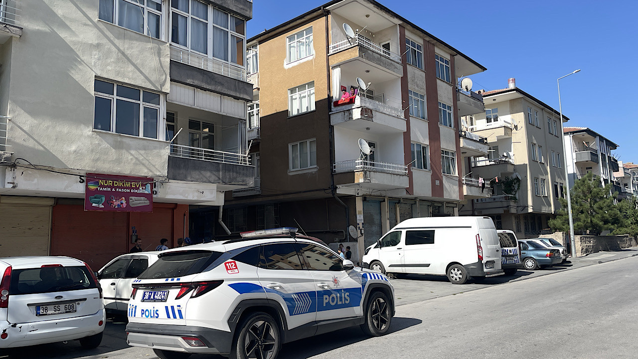 Kayseri'de bir kişi evinde ölü bulundu