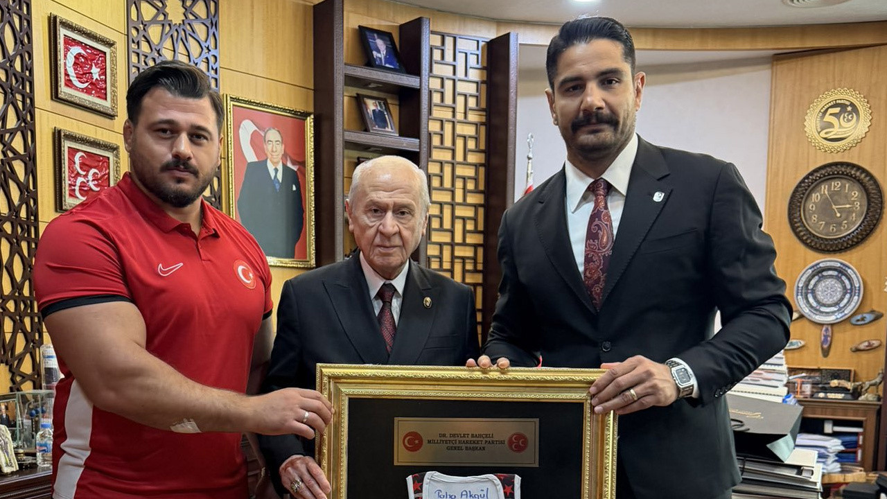 MHP lideri Devlet Bahçeli, Taha Akgül'ü kabul etti