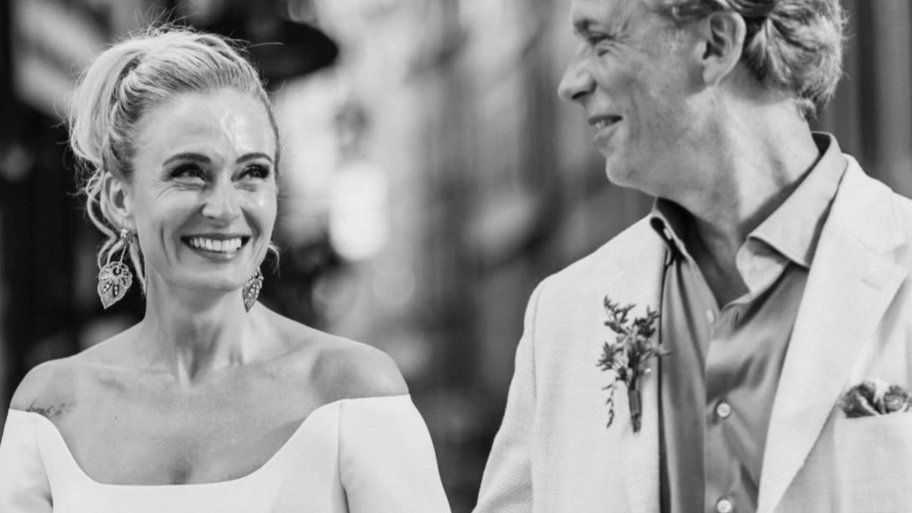 Sessizce evlendiler! Ceyda Düvenci 4. kez nikah masasına oturdu...