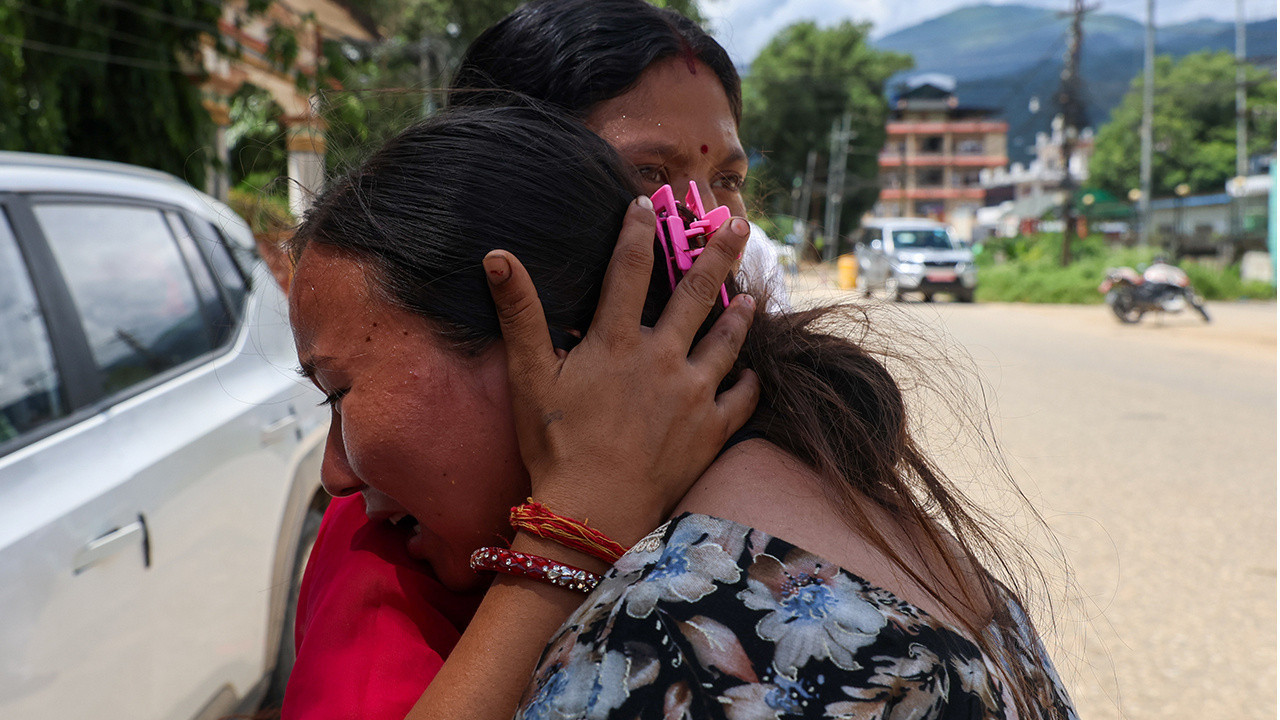 Nepal'deki selde hayatını kaybedenlerin sayısı arttı!