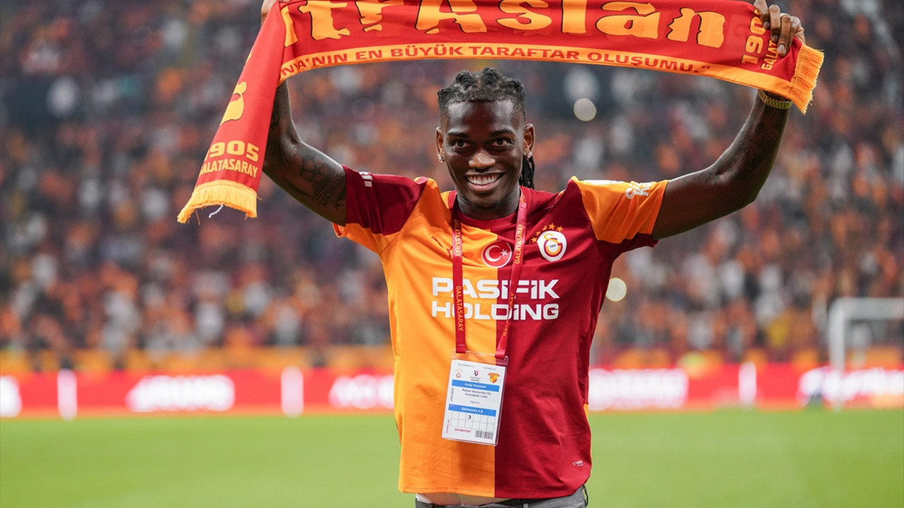 Portekizli yıldız futbolcu Rafael Leao, resmen Galatasaray'da! Leao'nun maliyeti belli oldu