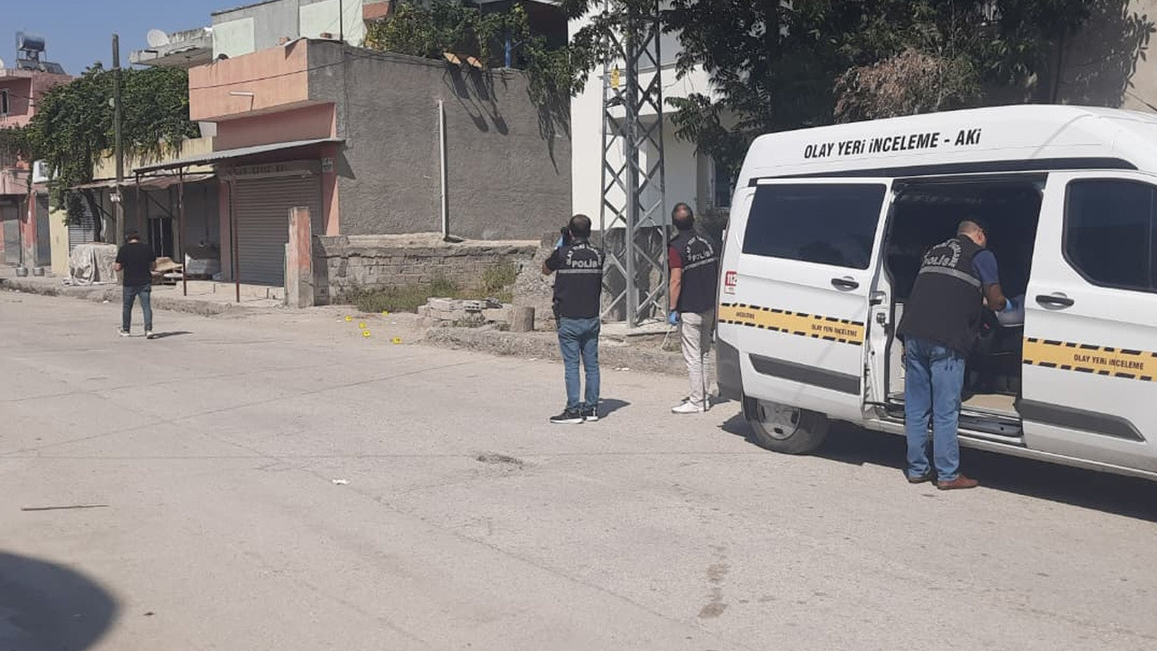 Adana'da bir kişi eşi ve baldızını silahla vurdu