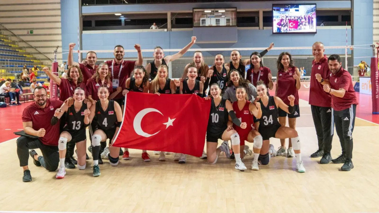 Kadın Milli Voleybol Takımı Akdeniz Oyunları’nda altın madalya kazandı