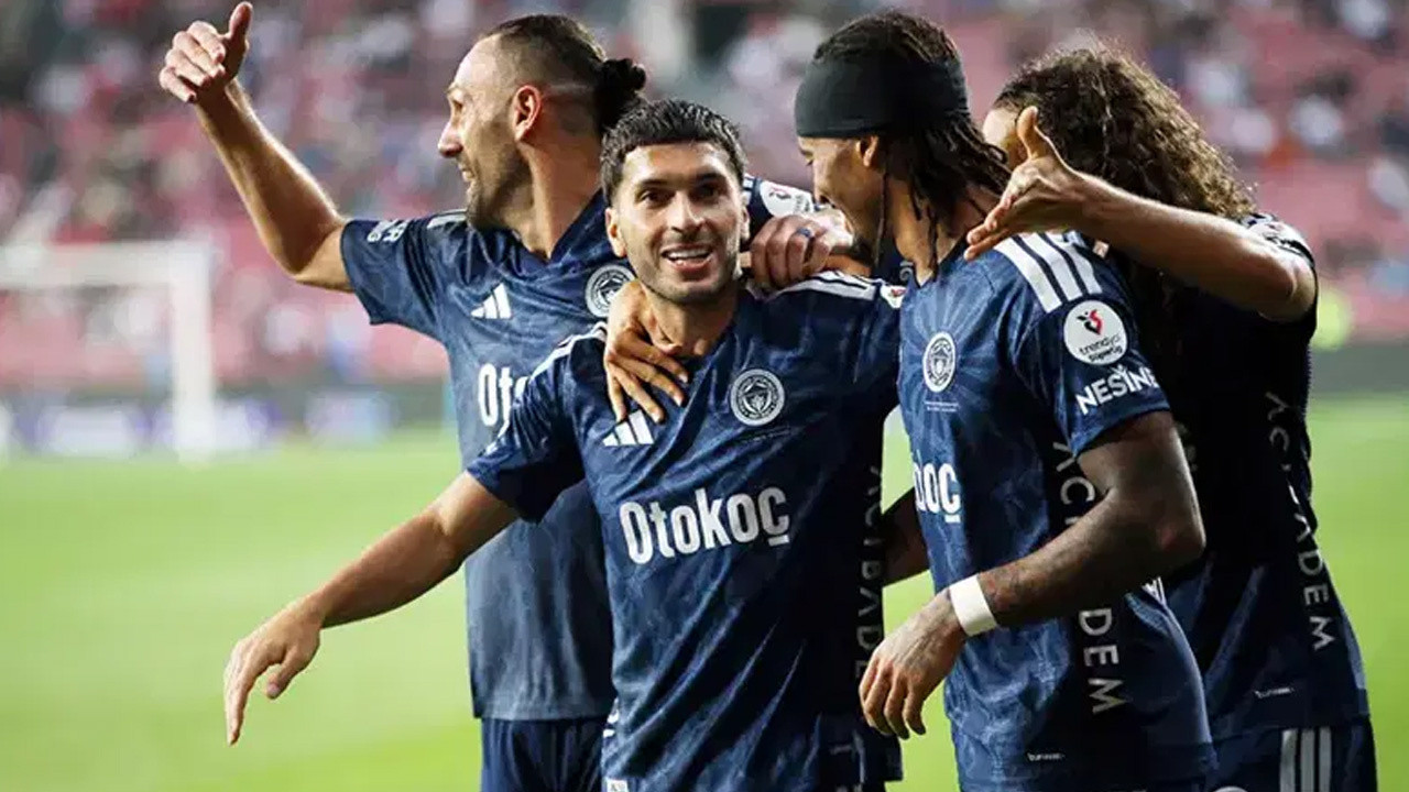 Spor yazarları Fenerbahçe için çarpıcı yorumlar yaptı: İşi artık çok zor