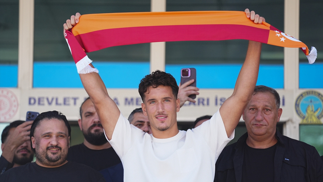 Galatasaray'ın yeni transferi İstanbul'a geldi işte ilk açıklamalar