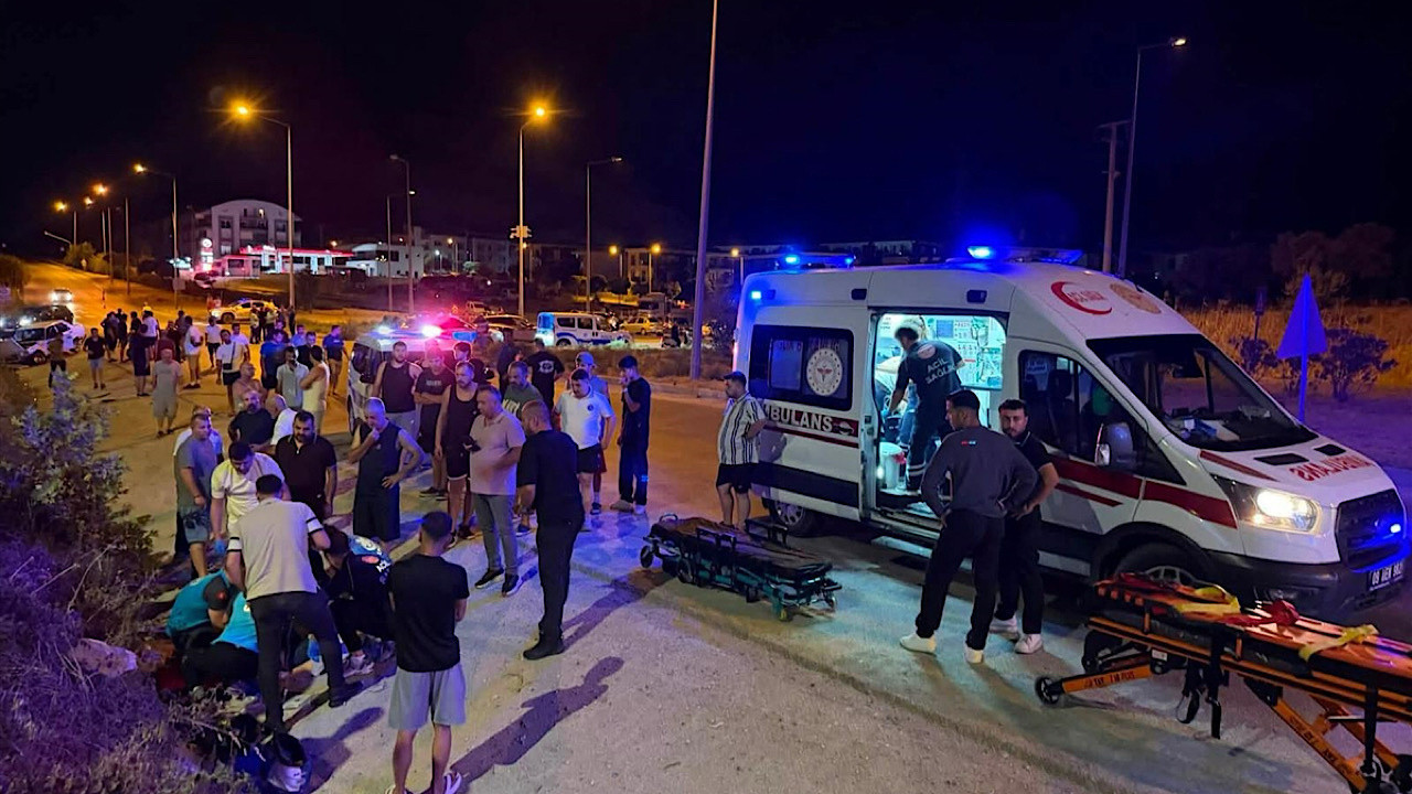 Aydın'da zincirleme trafik kazasında 2 kişi öldü