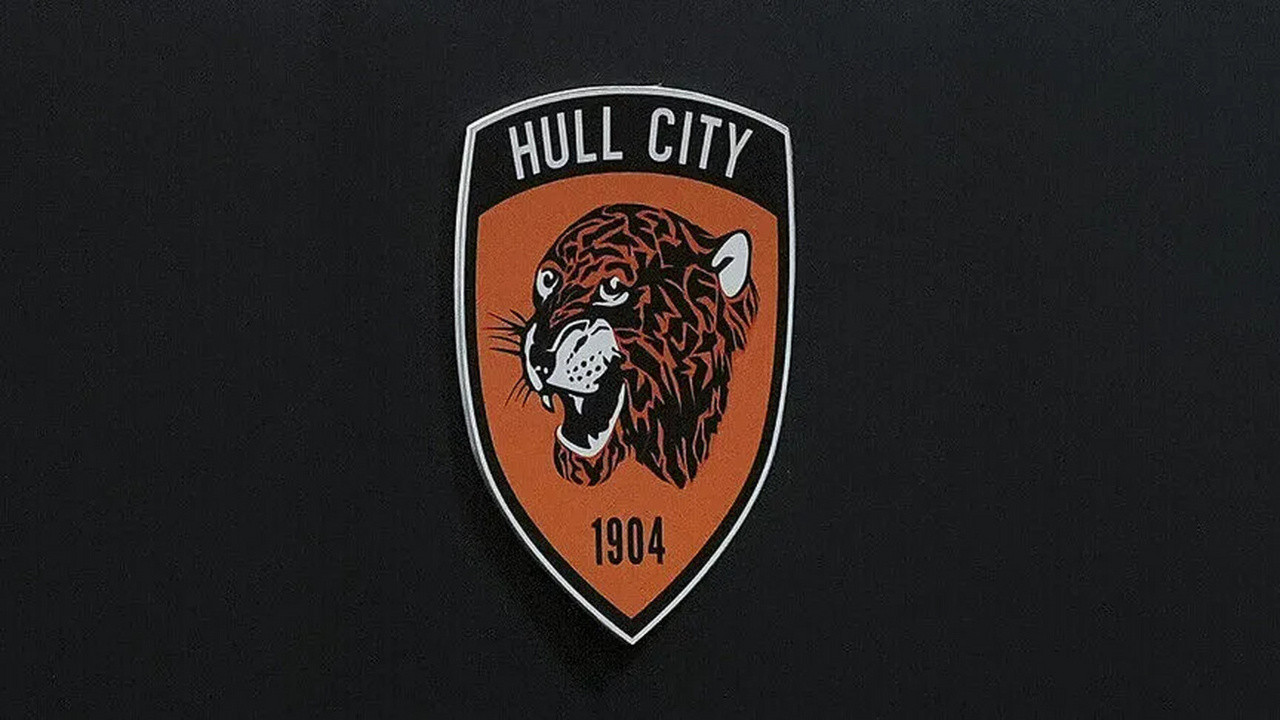 Acun Ilıcalı'nın Hul City'si transferin son gününde 5 futbolcuya imza attırdı