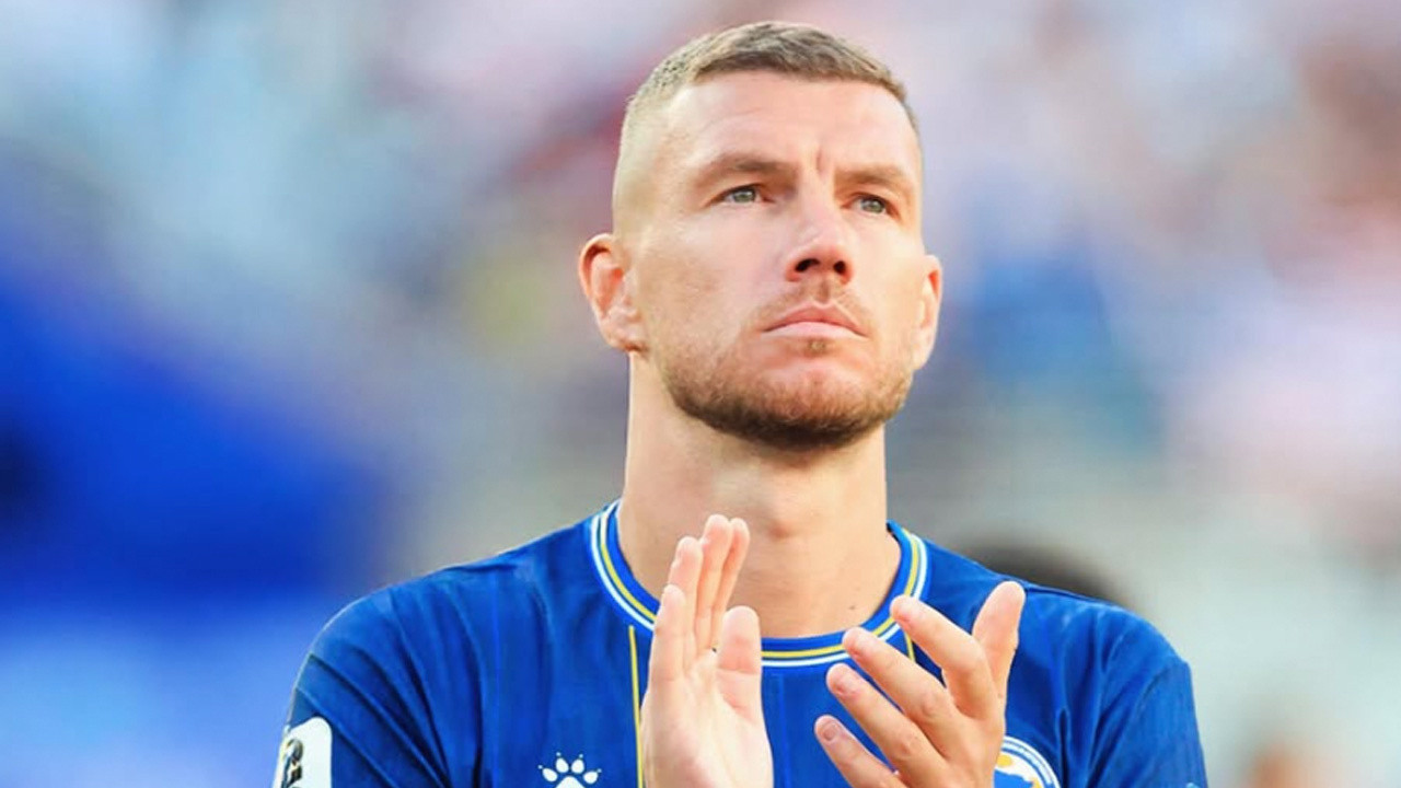 Edin Dzeko'dan milli takım kariyerini sonlandırma kararı