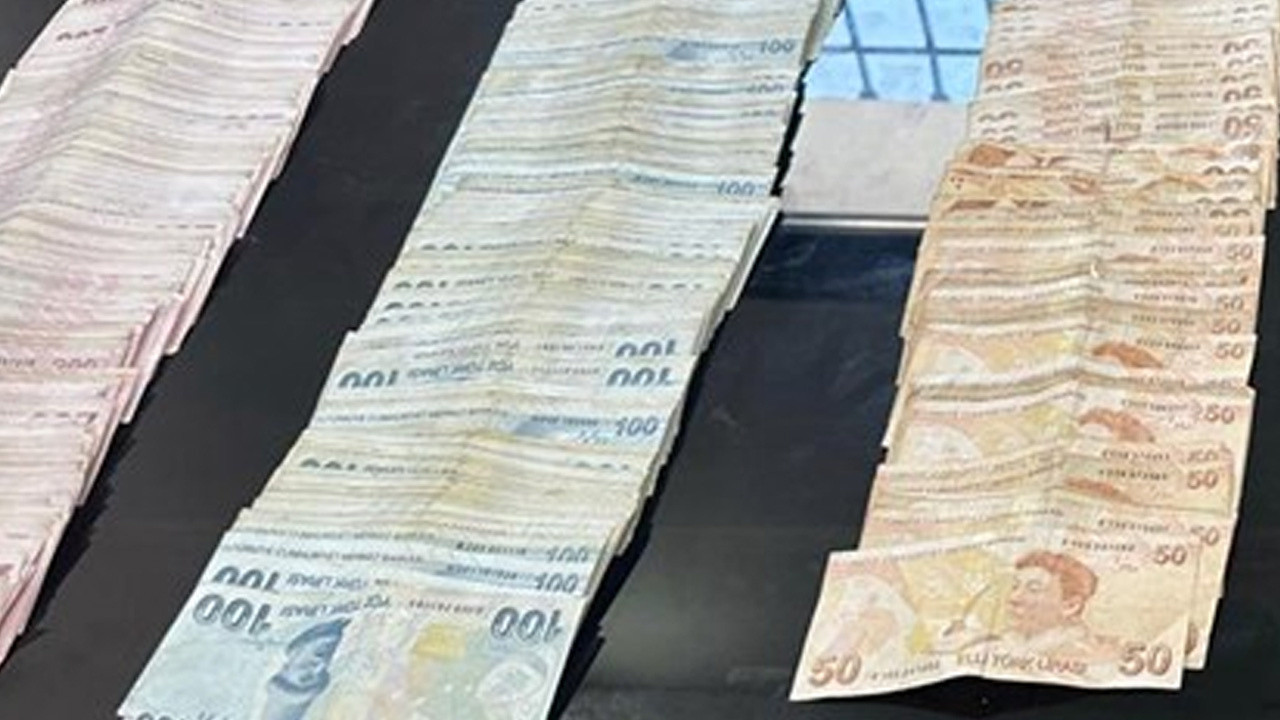 Şanlıurfa'da dilencinin üzerinden çıkan para şaşırttı! Masayı kapladı