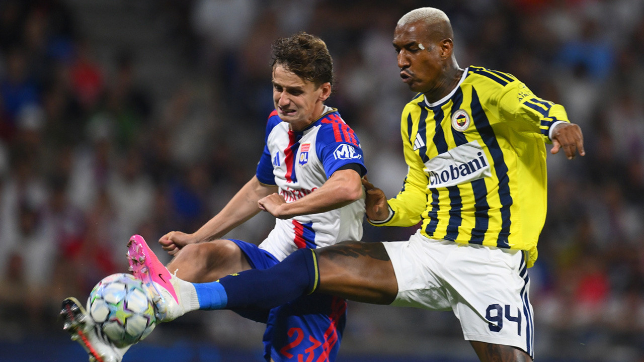 Talisca Fenerbahçe'ye veda etti: İstanbul'dan ayrıldı