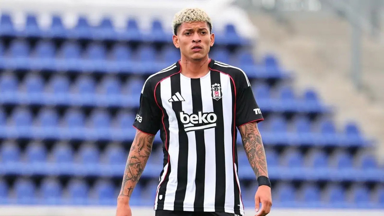 Beşiktaş'ta flaş ayrılık! Elan Ricardo Macaristan ekibine kiralandı! Elan Ricardo kimdir, kaç yaşında?