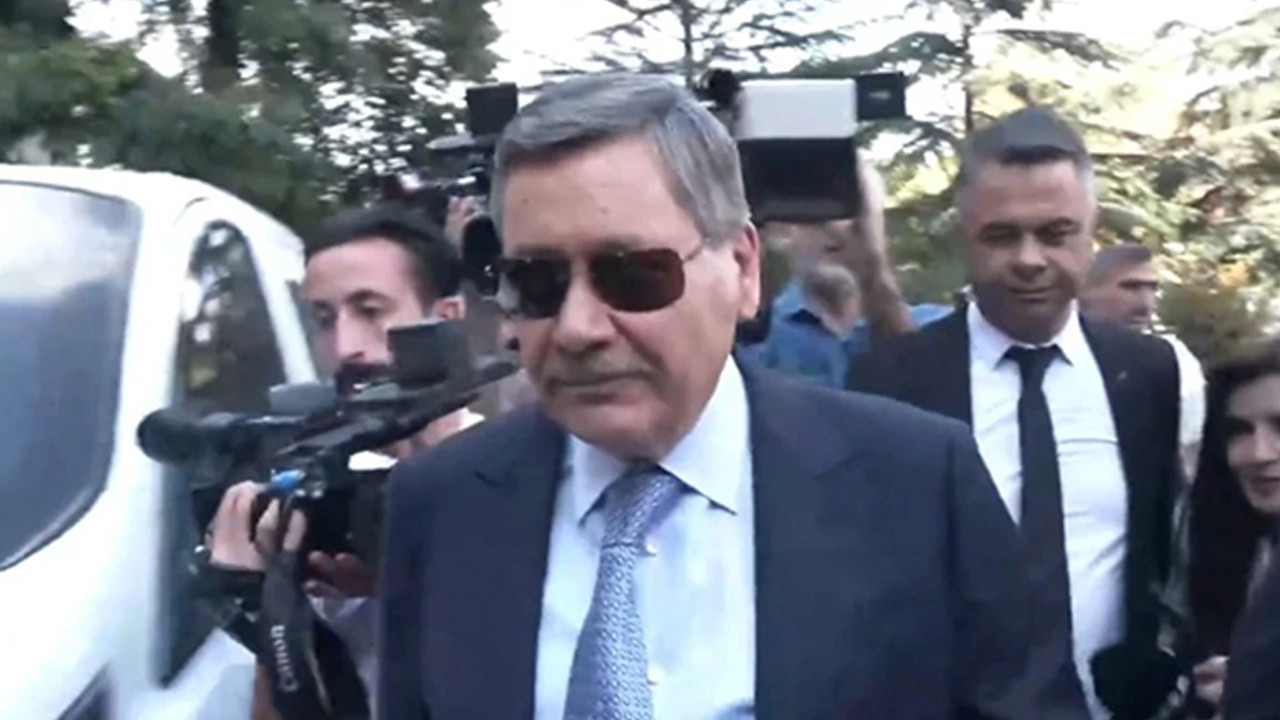 Melih Gökçek adliyeye geldi! İfade verecek