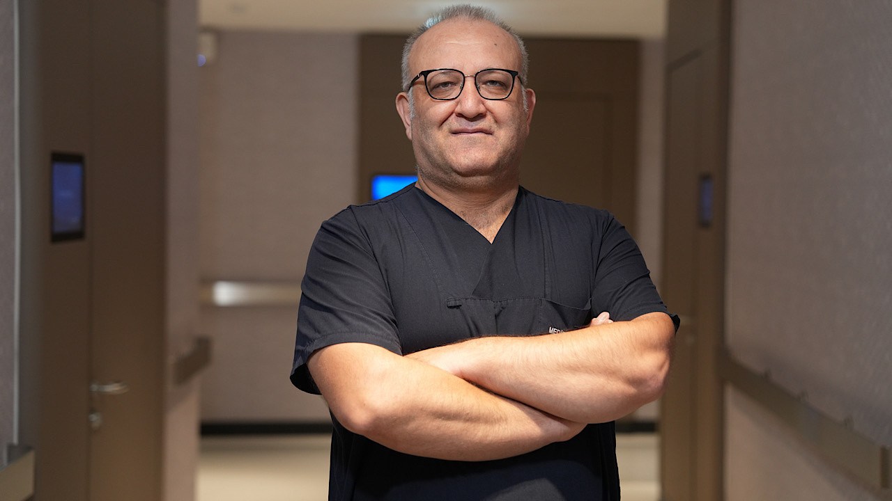 Kuşak gibi sırta vuran karın ağrısına dikkat: Pankreatit olabilir