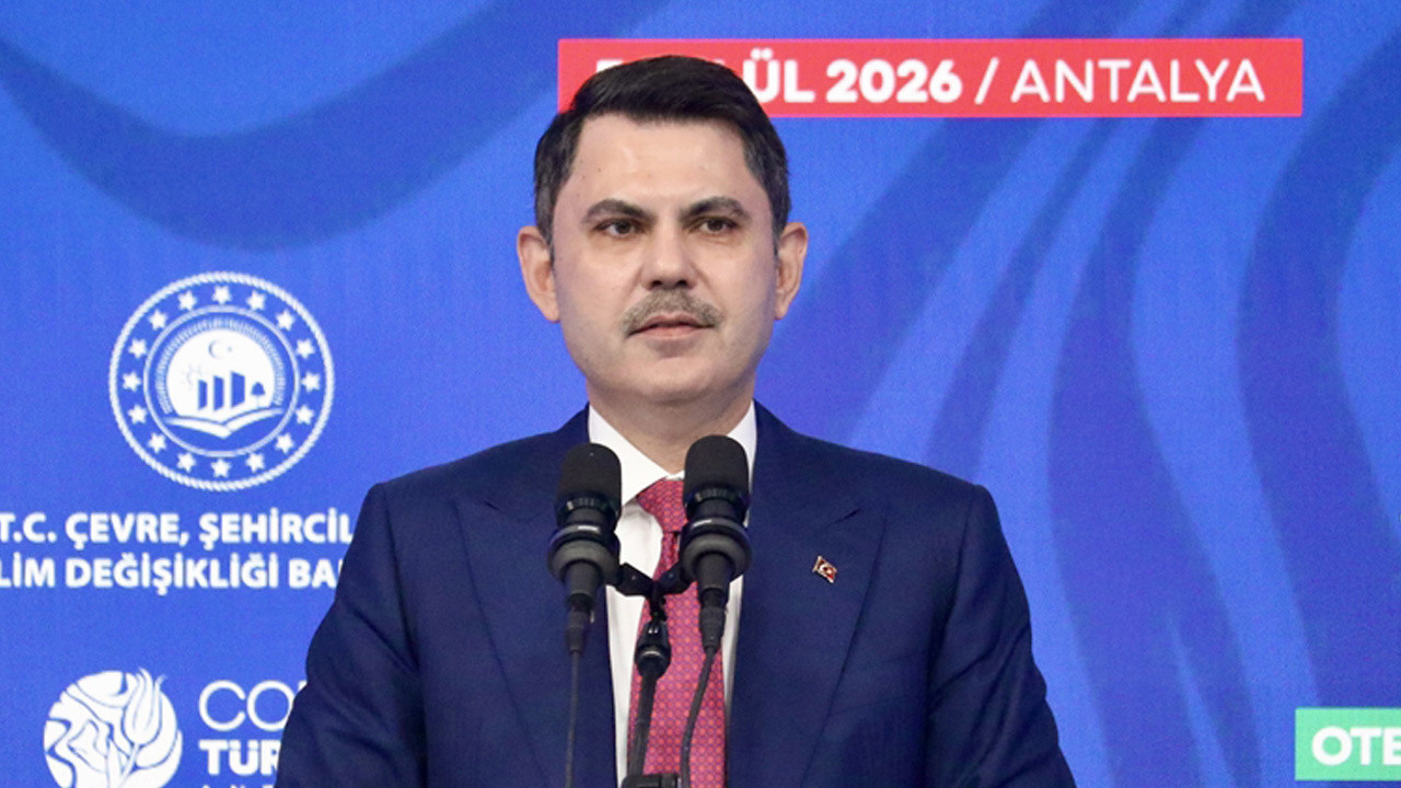 Plastik kirliliğine karşı mücadele sürüyor! Bakan Kurum: 128 tesise 219 milyon lira ceza kestik, 21 tesisi kapattık