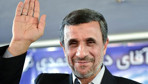 İran'da Ahmedinejad, cumhurbaşkanlığına yeniden aday oldu